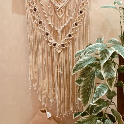 معلقه مكرميه