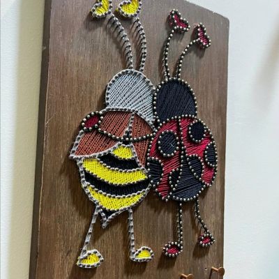 شماعة ملابس او حامل مفاتيح سترينج ارت