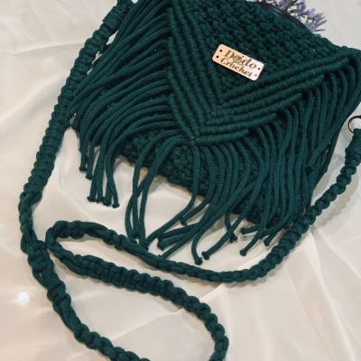 شنطه مكرميه كروس 