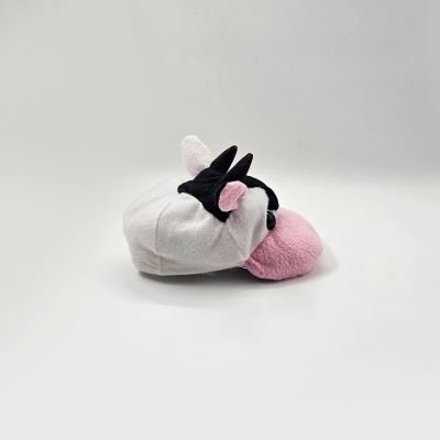 زي قبعة البقرة