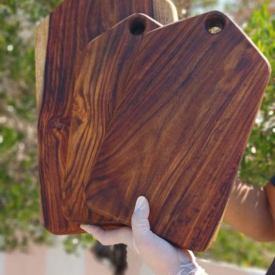 3 قطاعات من الخشب الصلب