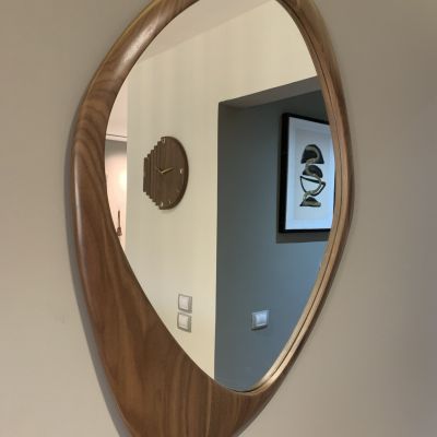 مرايا ديكور من خشب الجوز الافريقي