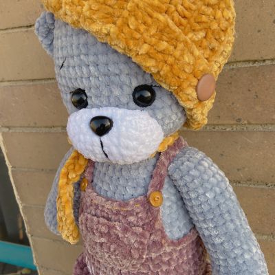 Bear amigurumi 