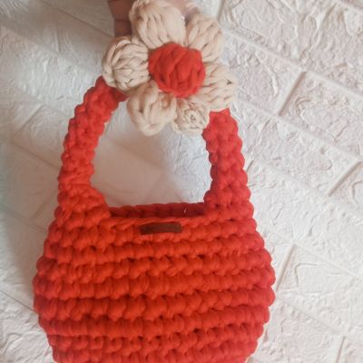 Trendy T_Shirt yarn bag 