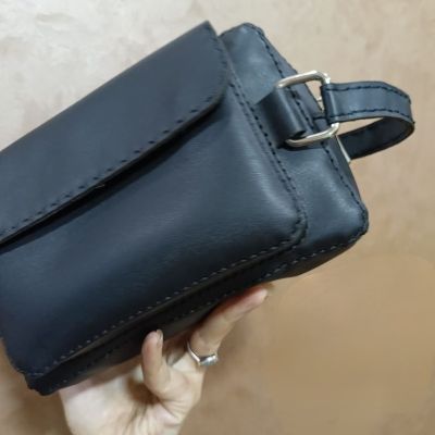 شنطه يد رجاليه 