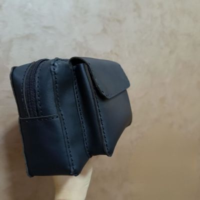 شنطه يد رجاليه 