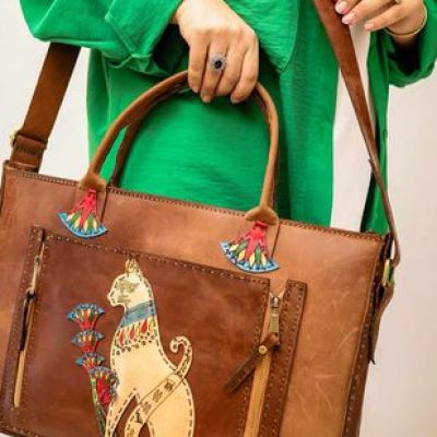 شنطه جلد طبيعي لاب توب