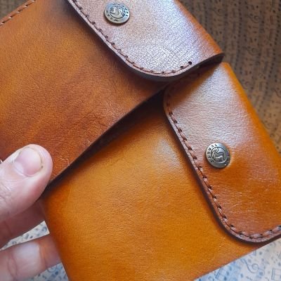 Handmade men's pocket wallet in genuine leather 