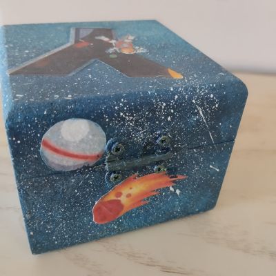 Galaxy kids box