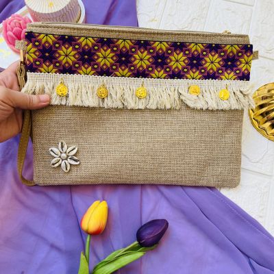 كلاتش فلاور