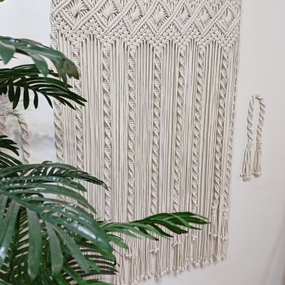 ستارة مكرمية