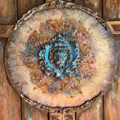 البوابه العتيقة  