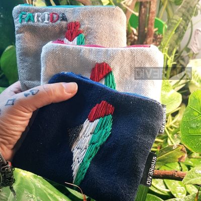 حقيبة صغيرة للنقود 