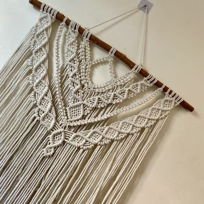 تعليقة حائط مكرميه