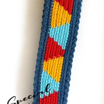 Tabstri shoulder bag.