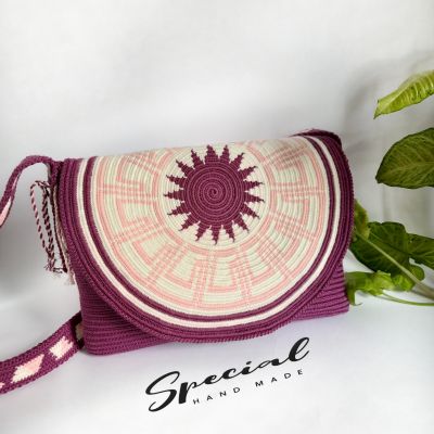 شنطه كروس بقلاب