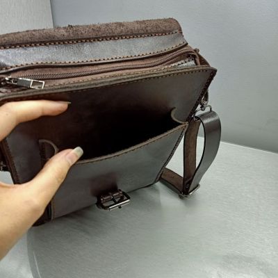 شنطه رجالي كروس