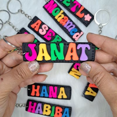 ميدالية مفاتيح  من الصلصال الحراري