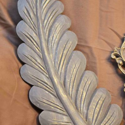 تابلوه كلاسيكي أنتيك مع ريشيتين كلاسيك 