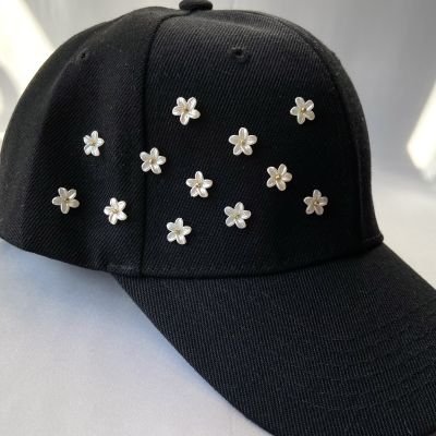 White Daisies Cap ( One Piece )