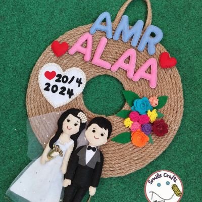 تعليقة ديكور من الجوخ وخيوط الخيش