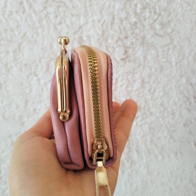 محفظه نسائيه 