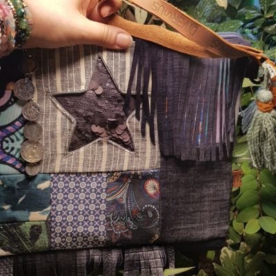  حقيبة كلاتش 