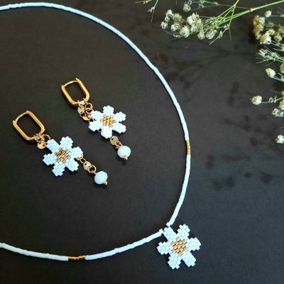 مجموعه الورده البيضاء من خرز الميوكي