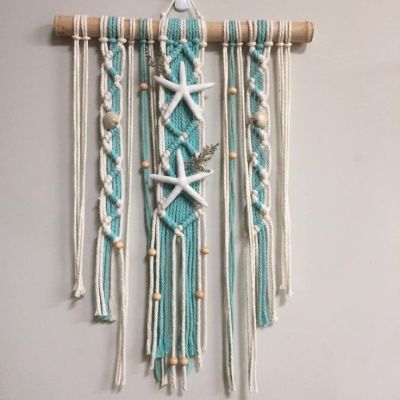 Trendy macrame pendant 