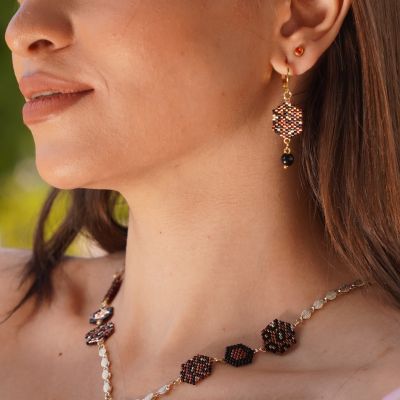 مجموعة تصميم جلد النمر مع الشكل السداسى من خرز الميوكى