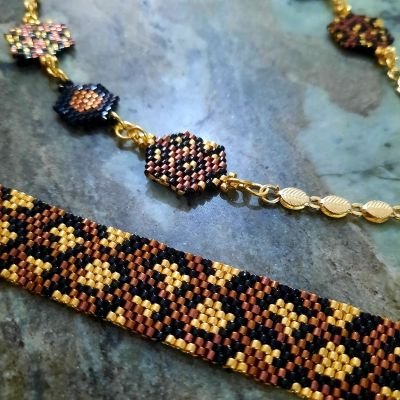 مجموعة تصميم جلد النمر مع الشكل السداسى من خرز الميوكى