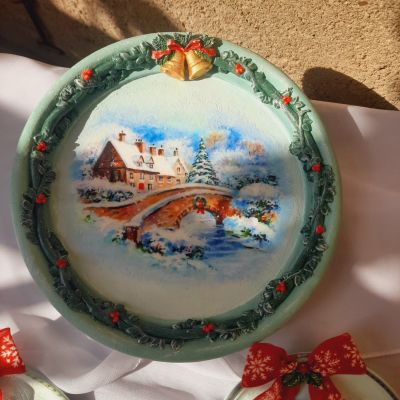 A set of beech wood plates