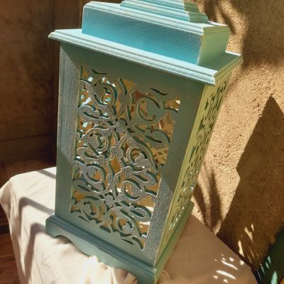 فانوس ارتفاع ٥٠ بشكل ولون مودرن 