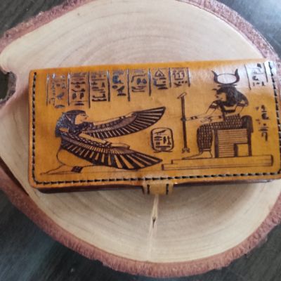 💛محفظه حريمى فرعونى 