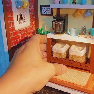 ماكيت مصغر لركن القهوة