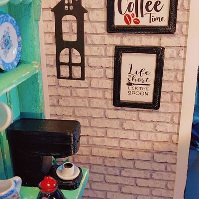 ماكيت مصغر لركن القهوة