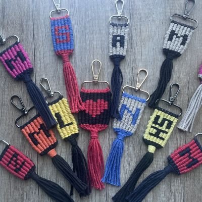 Macrame letters keychain 
