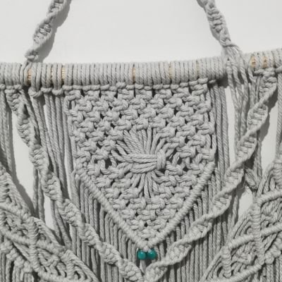 مكرمية جدارية معلقة 