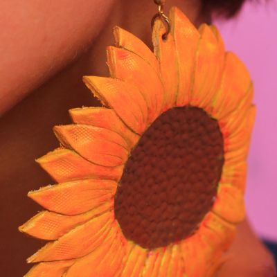 Sunflower earring 
