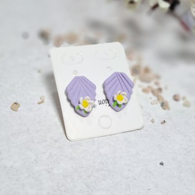 Simple distinctive earrings 