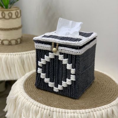 علبه مناديل مكرميه 