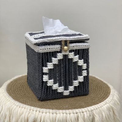 علبه مناديل مكرميه 