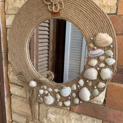 Boho mirrors inlaid with seashells
