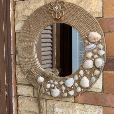 Boho mirrors inlaid with seashells