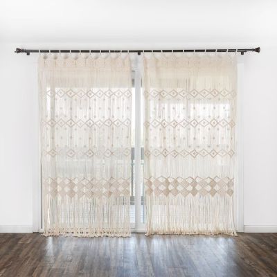 ستارة مكرمية