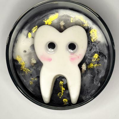 Dentist candle