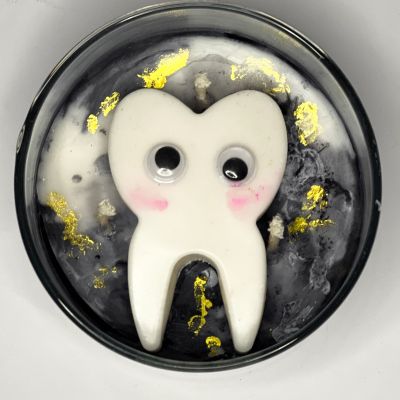 Dentist candle