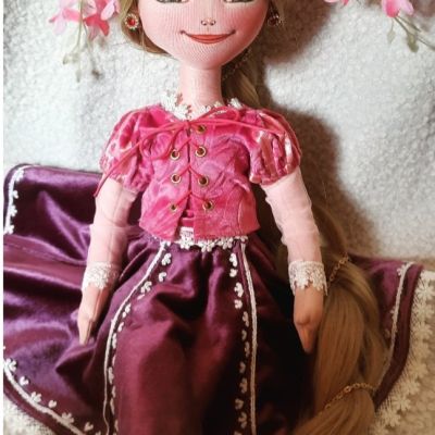 Rapunzel's doll