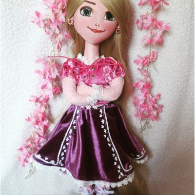Rapunzel's doll