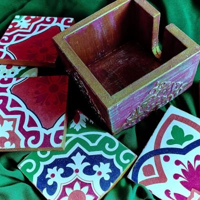 طقم كوستر ديكوباج يدوي الصنع مع علبة